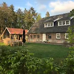 The Barn Gasthuis 4*